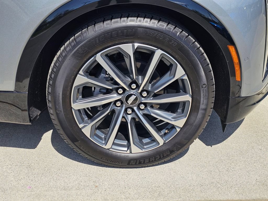 Used 2025 Cadillac Lyriq Sport RWD image 9