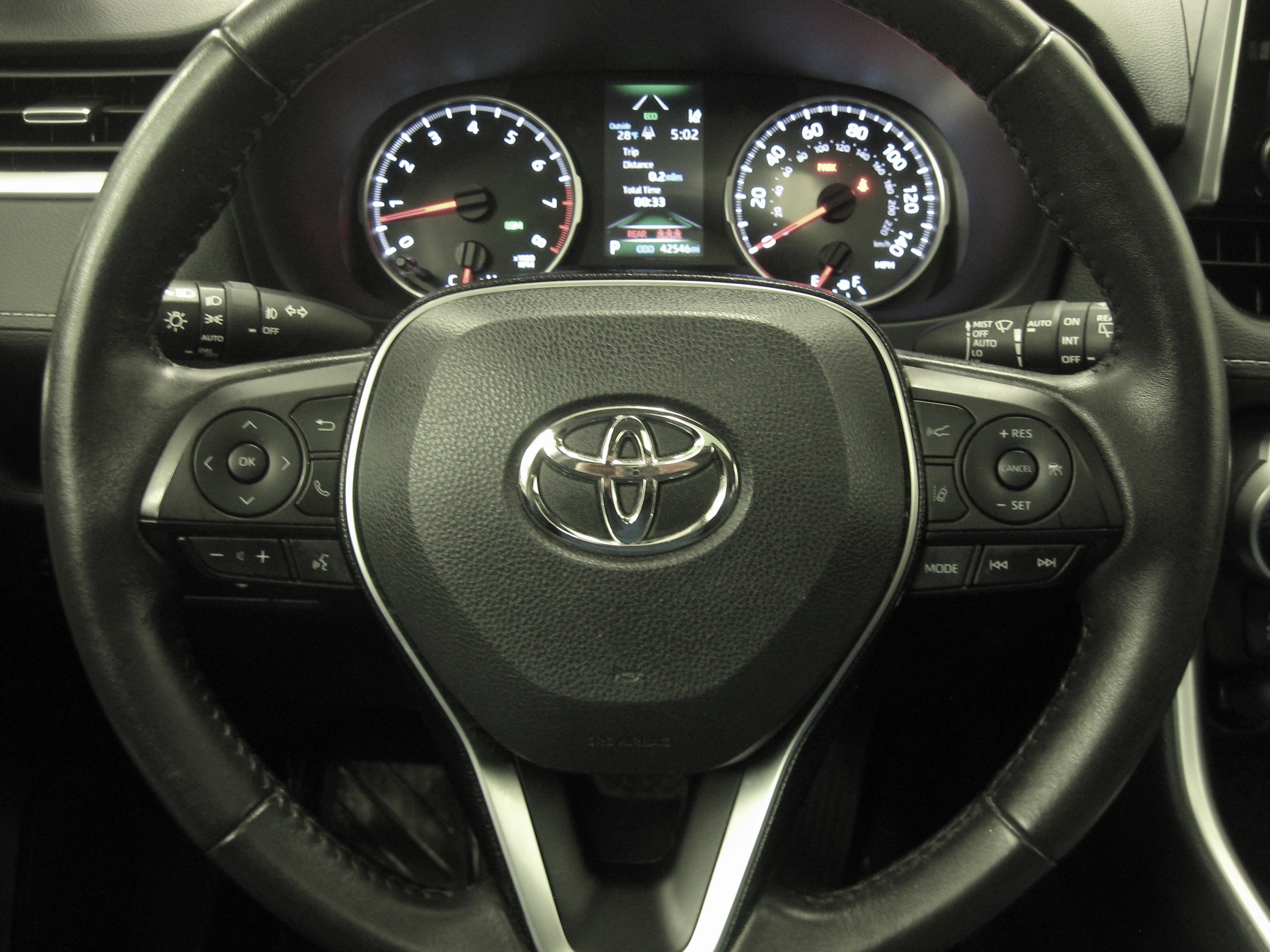 Certified 2021 Toyota RAV4 XLE Premium image 13