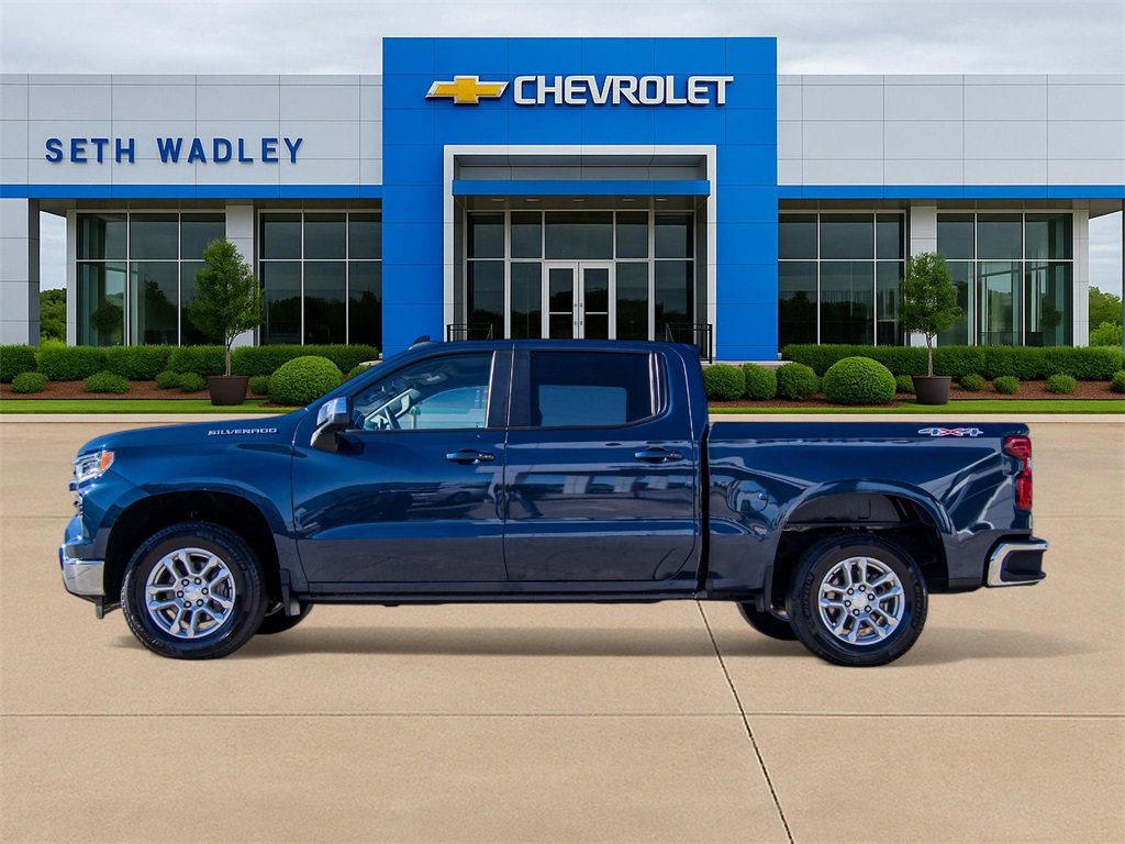 Used 2023 Chevrolet Silverado 1500 LT image 3
