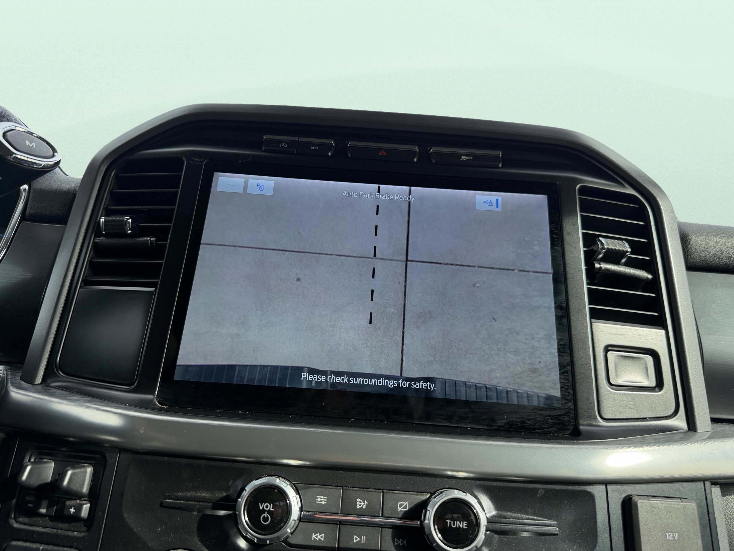 Used 2021 Ford F150 Lariat w/ Equipment Group 501A Mid image 78