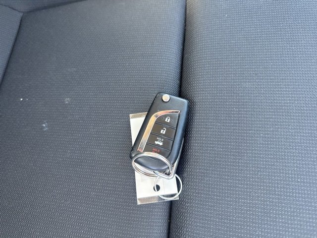 Used 2024 Toyota Corolla LE image 5