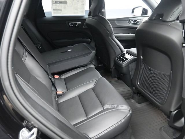 New 2026 Volvo XC60 B5 Ultra w/ Protection Package Premier image 26