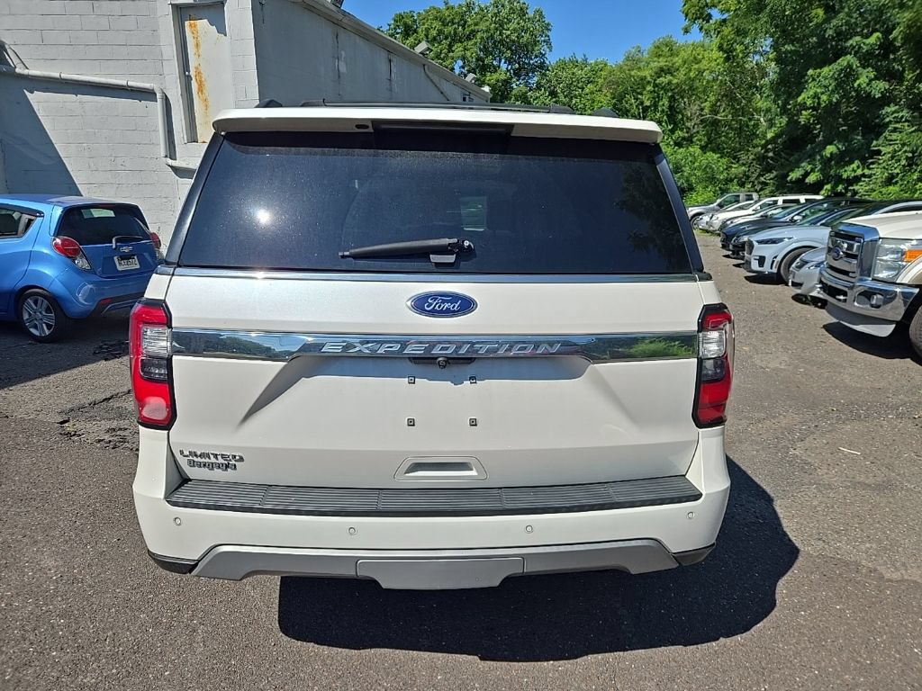 Certified 2019 Ford Expedition Limited w/ Driver Assistance Package AWD/4WD image 5