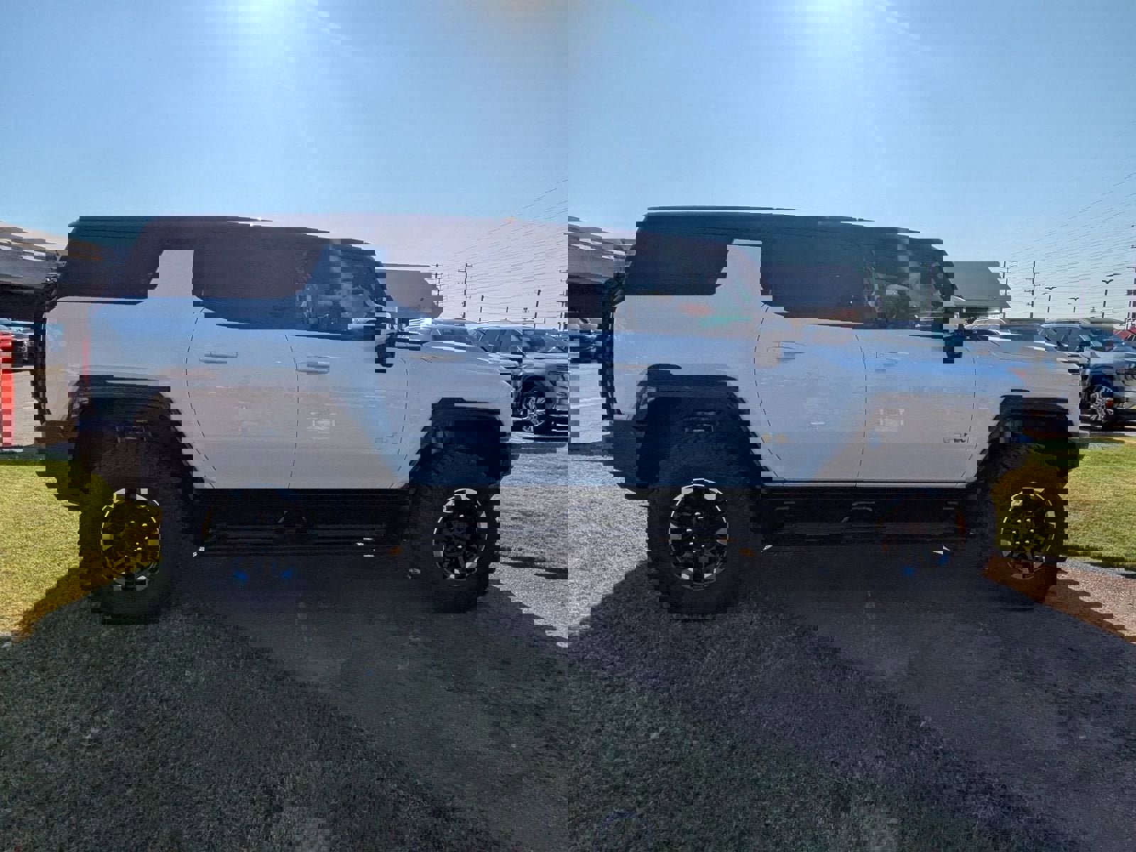 New 2025 GMC Hummer EV 3X w/ Extreme Off-Road Package image 6