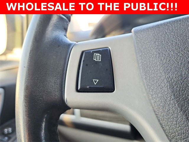 Used 2010 Chrysler Town & Country Touring image 26