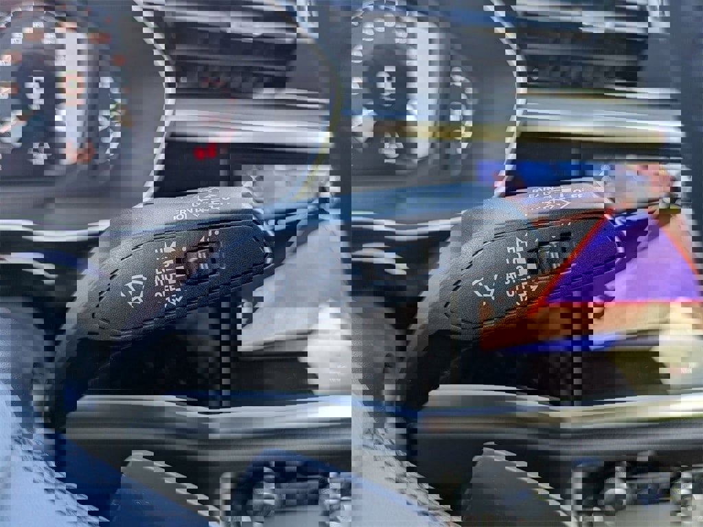 New 2025 Audi Q3 2.0T Premium image 21