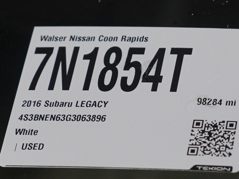 Used 2016 Subaru Legacy 3.6R Limited AWD/4WD image 30