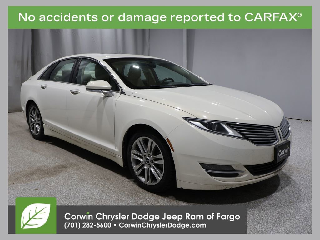 Used 2013 Lincoln MKZ image 1