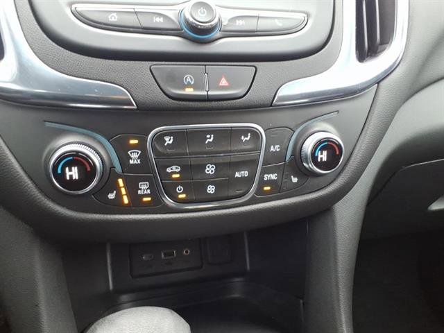 Certified 2024 Chevrolet Equinox LT w/ LPO, Floor Liner Package image 18