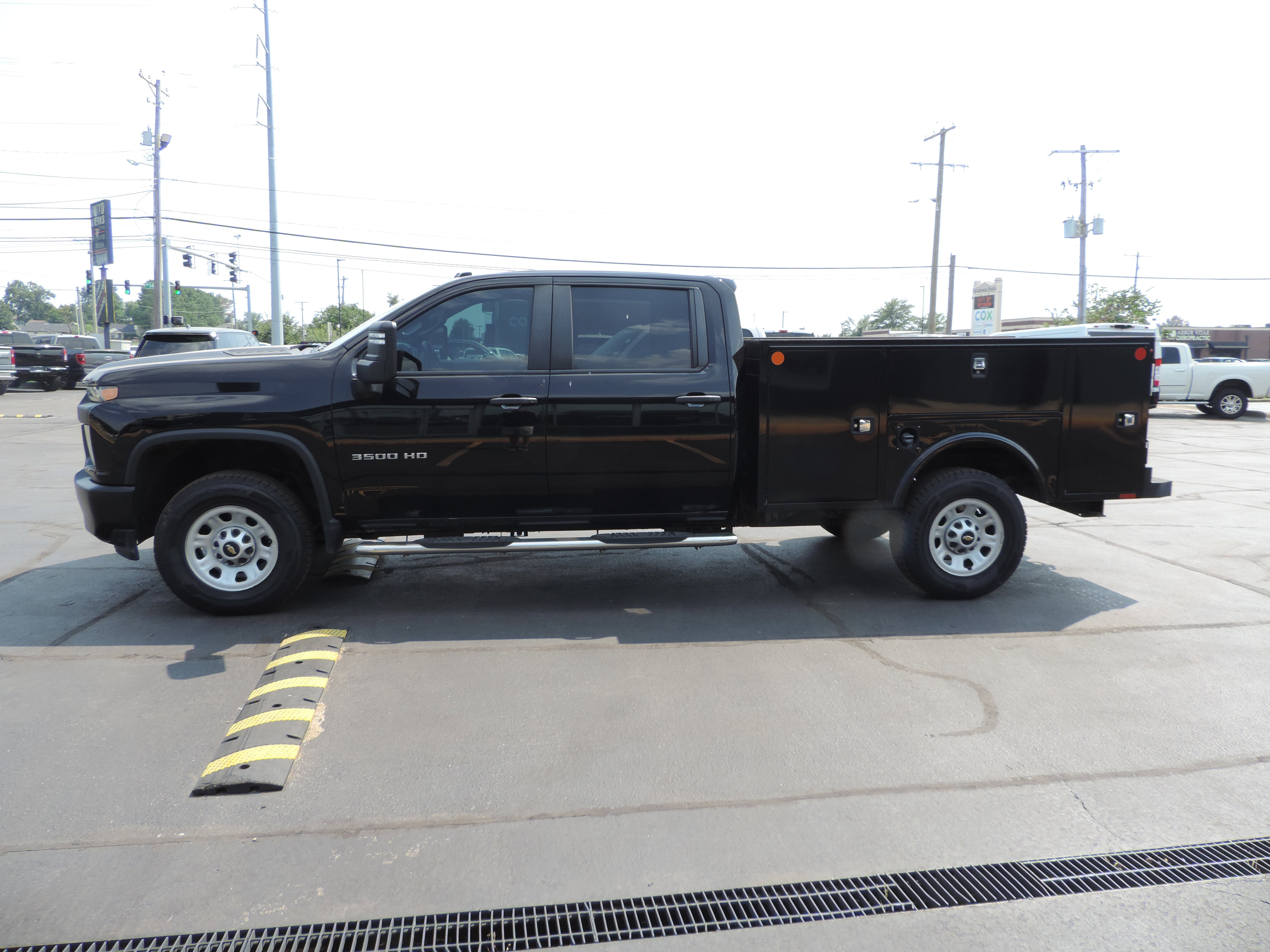Used 2022 Chevrolet Silverado 3500 W/T w/ WT Convenience Package image 2
