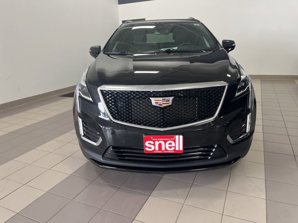 Used 2021 Cadillac XT5 Sportv image 2
