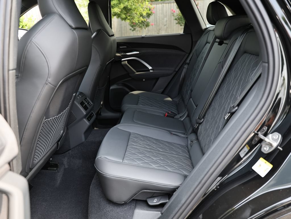 New 2026 Audi SQ5 Prestige AWD/4WD image 26