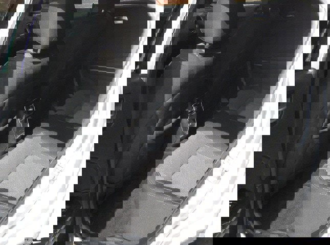 Used 2020 Dodge Charger SXT RWD image 8