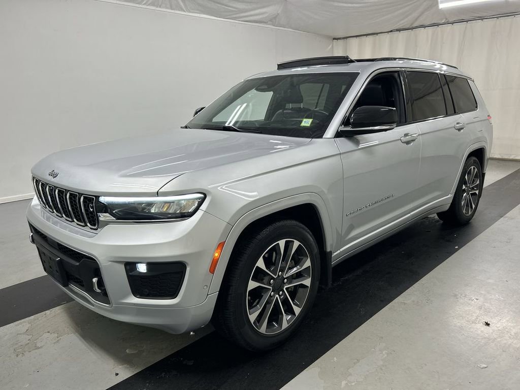 Used 2021 Jeep Grand Cherokee L Overland w/ Advanced Protech Group III AWD/4WD image 5