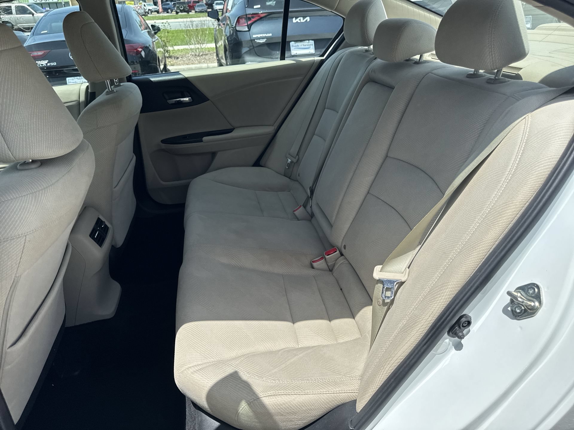 Used 2017 Honda Accord EX image 18