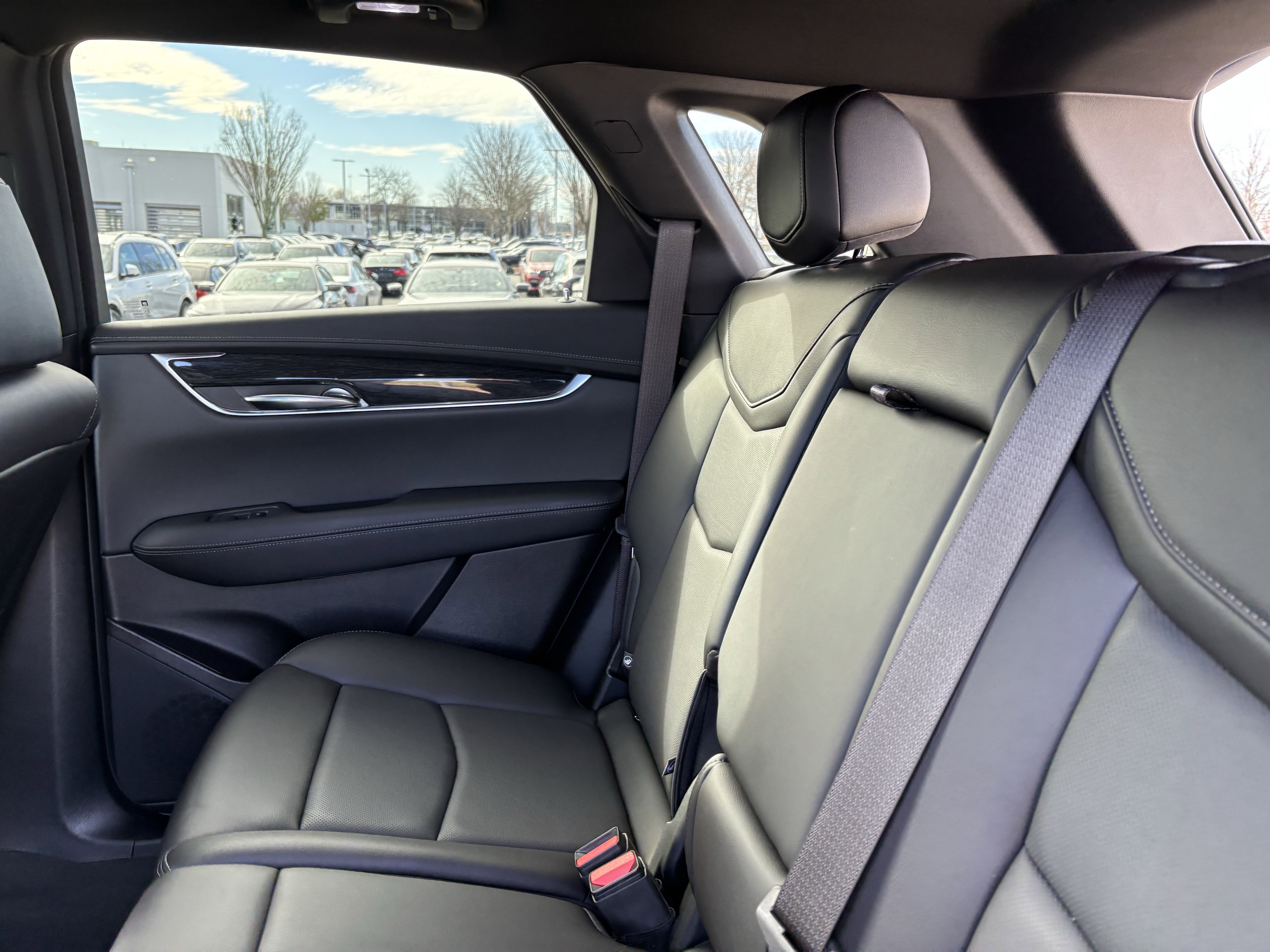 Used 2021 Cadillac XT5 Premium Luxury image 33