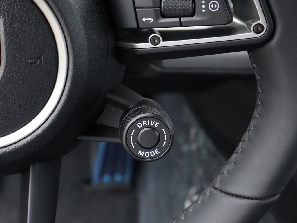 Certified 2025 Porsche Panamera 4 AWD/4WD image 30
