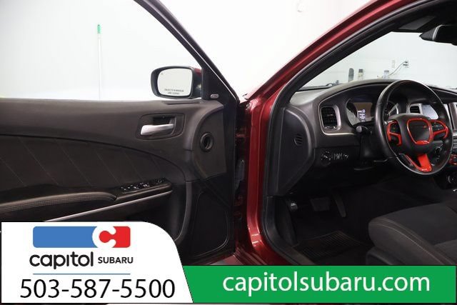 Used 2019 Dodge Charger R/T RWD image 10