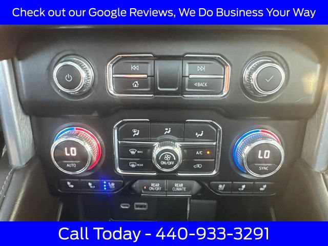 Used 2021 GMC Yukon SLT w/ SLT Luxury Plus Package AWD/4WD image 24
