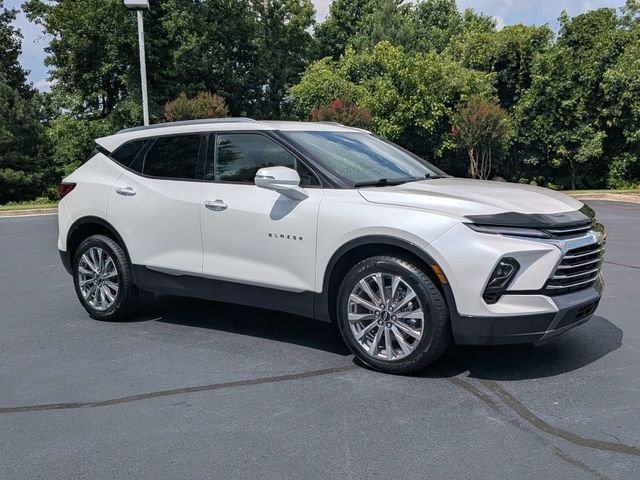Used 2023 Chevrolet Blazer Premier FWD video 2