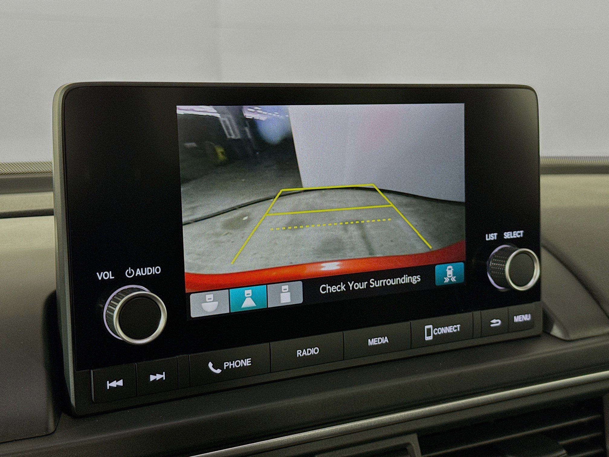 Certified 2025 Honda Pilot Sport image 14
