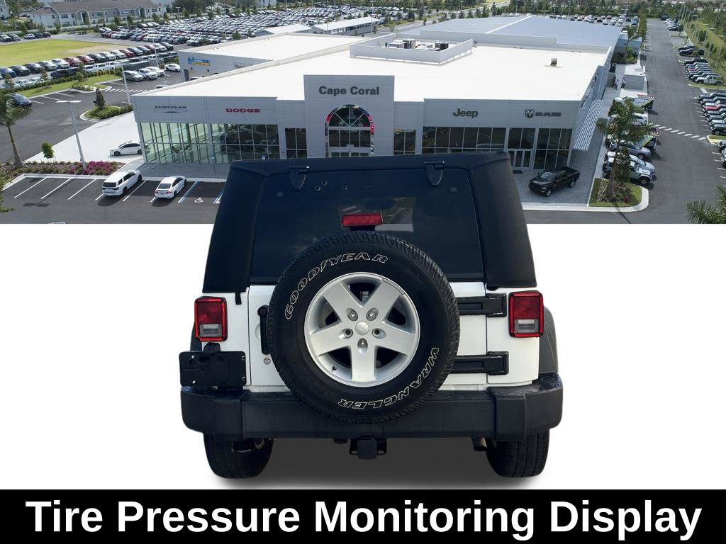 Used 2015 Jeep Wrangler Unlimited Sport w/ Quick Order Package 24S AWD/4WD image 6