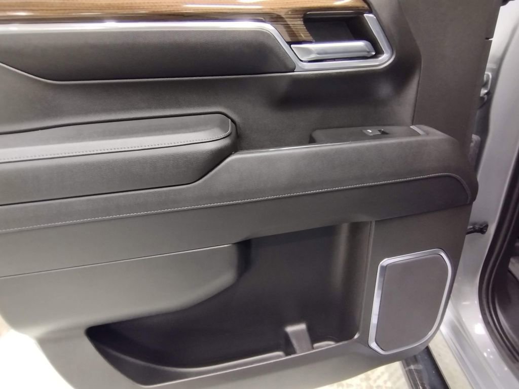 Used 2023 Chevrolet Silverado 1500 LT w/ Protection Package image 27