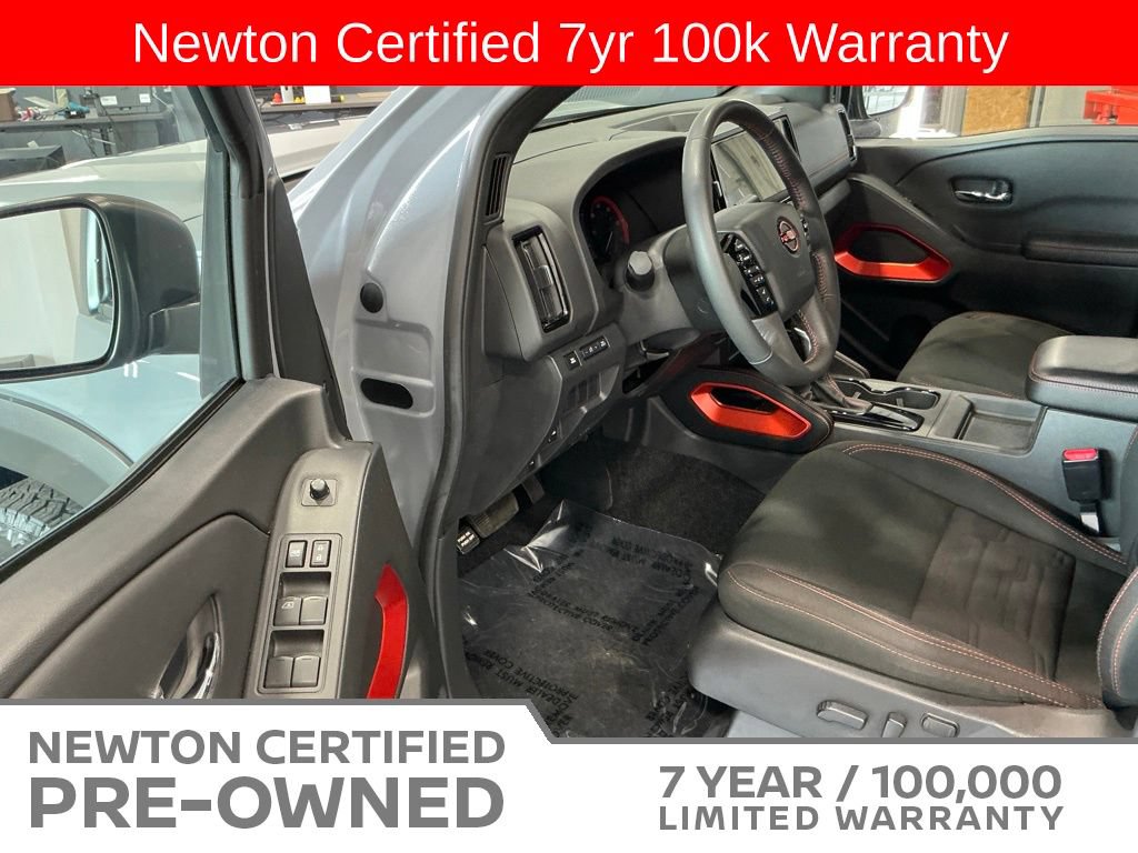 Used 2025 Nissan Frontier PRO-4X AWD/4WD image 8