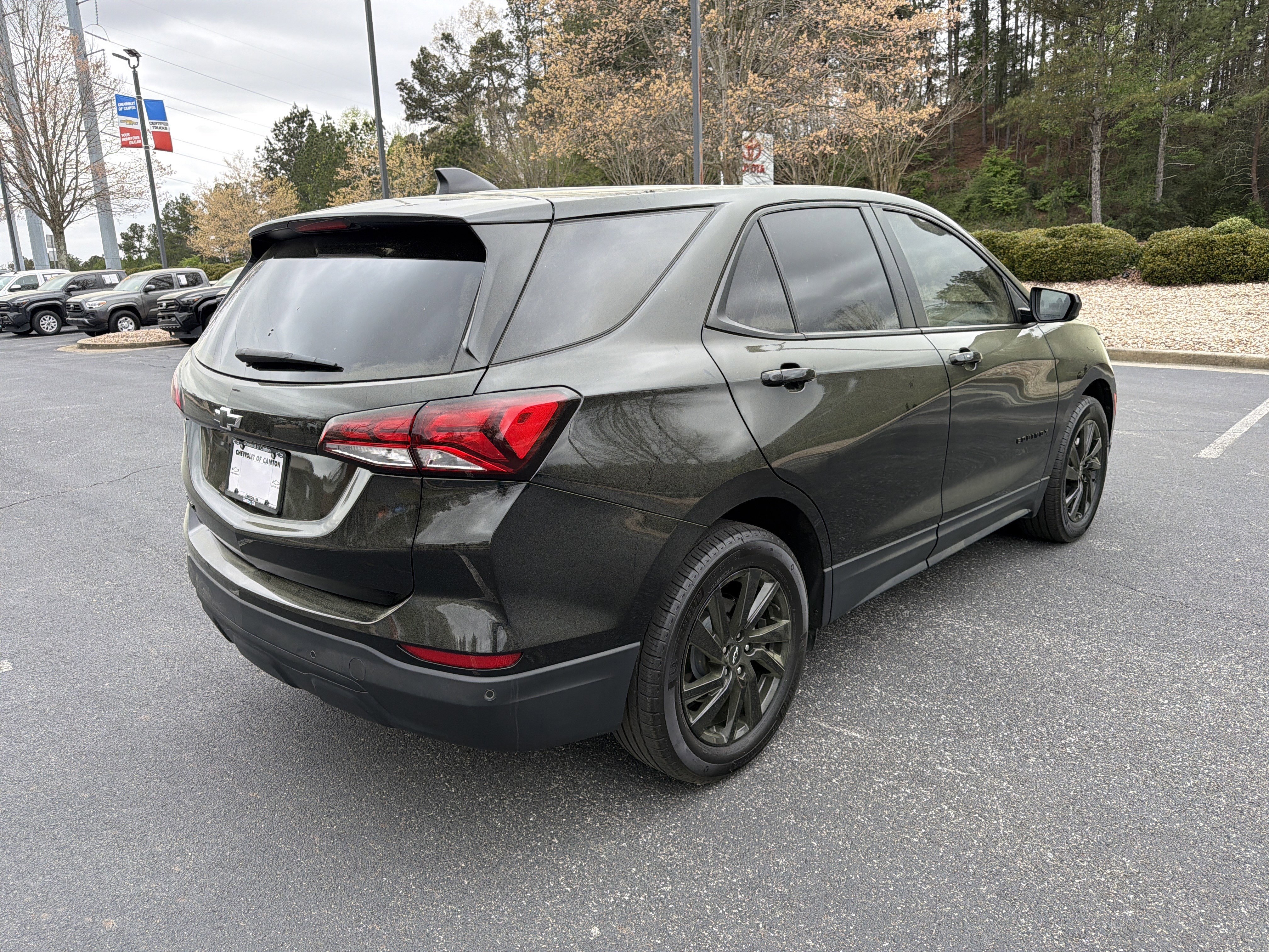 Used 2024 Chevrolet Equinox LS w/ LS Convenience Package image 5