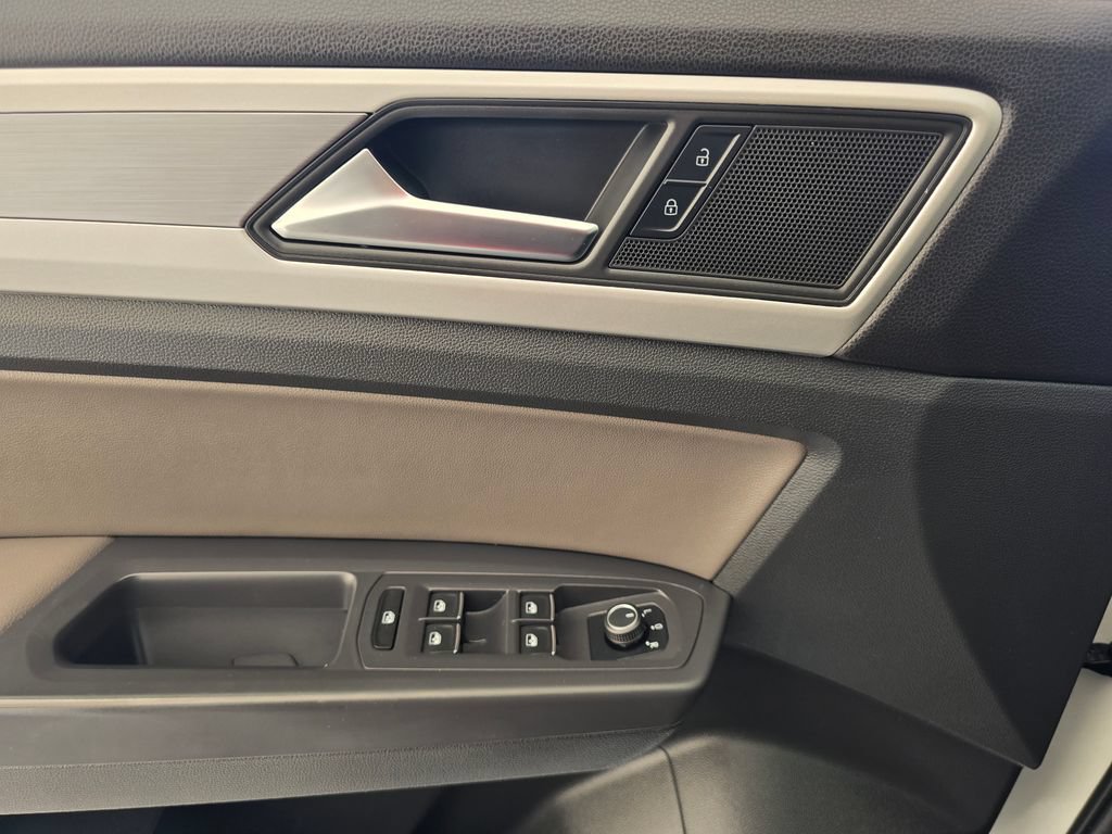 Used 2021 Volkswagen Atlas S FWD image 30