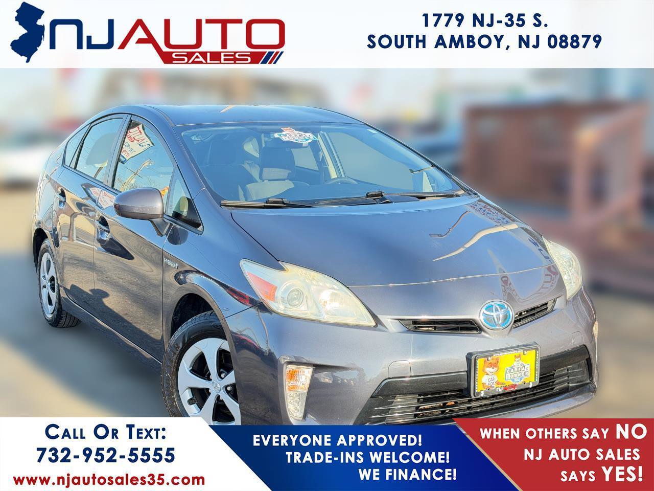 Used 2013 Toyota Prius Two image 1