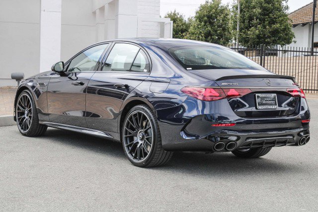 Used 2025 Mercedes-Benz E 53 AMG e 4MATIC Sedan image 6