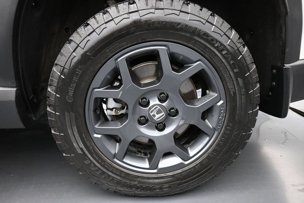 Certified 2025 Honda Pilot TrailSport image 28
