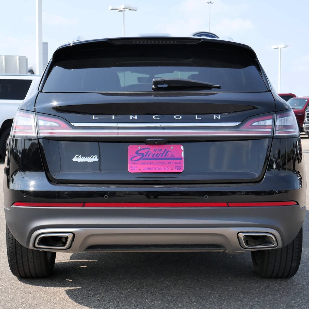 Used 2023 Lincoln Nautilus Reserve w/ Monochromatic Package AWD/4WD image 10