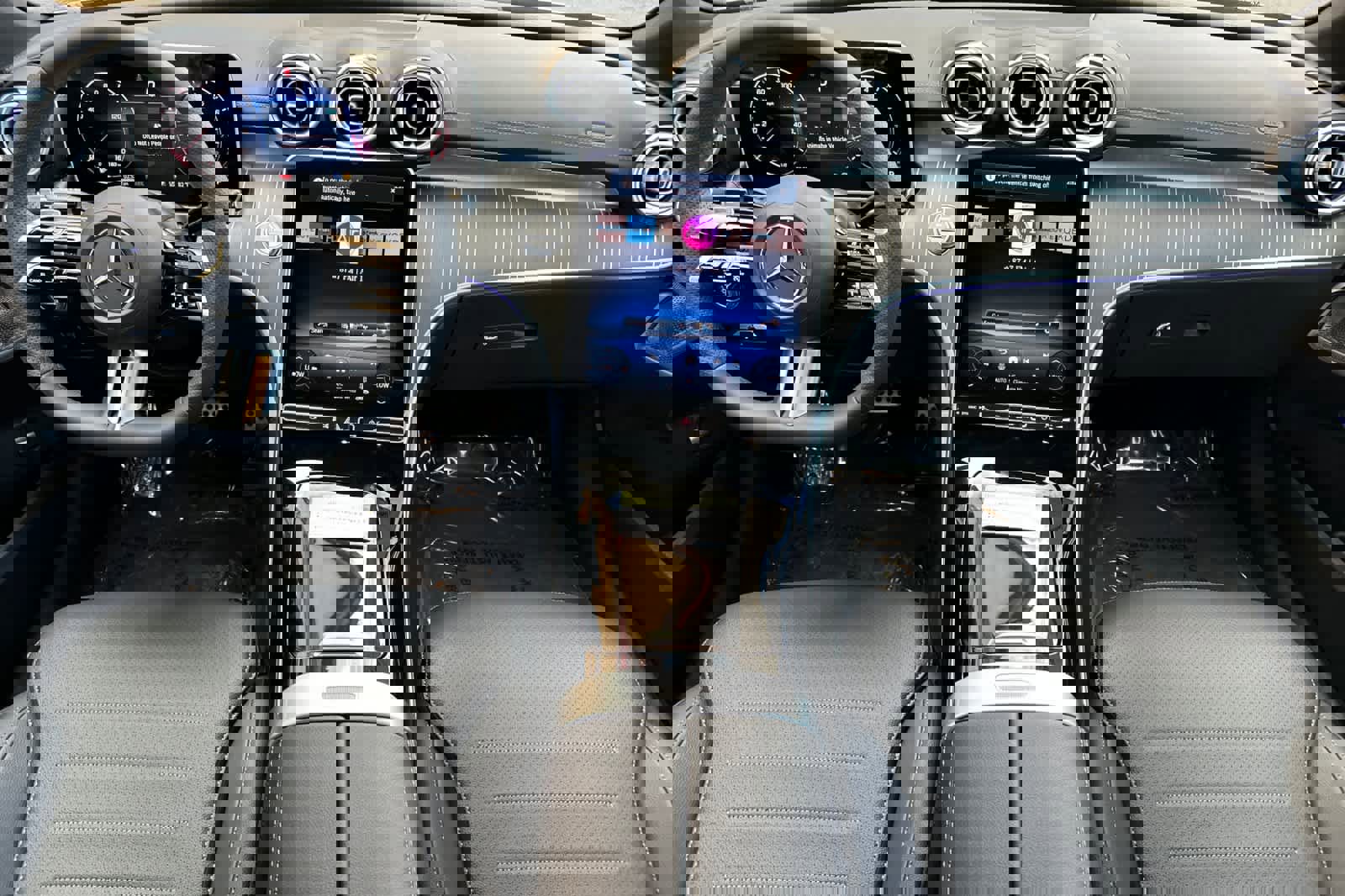 New 2025 Mercedes-Benz C 300 Sedan image 12