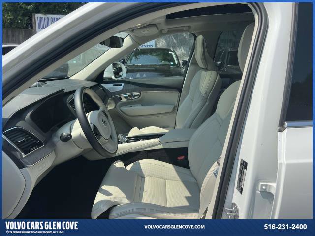 Certified 2023 Volvo XC90 T8 Ultimate w/ Protection Package Premier image 12