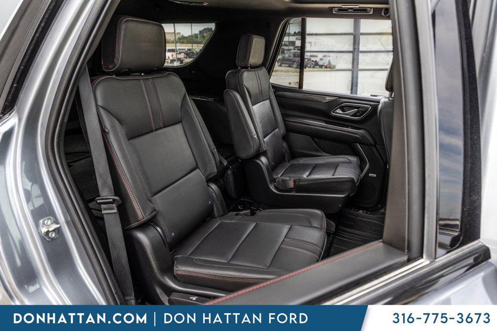 Used 2022 Chevrolet Tahoe RST w/ Luxury Package AWD/4WD image 22