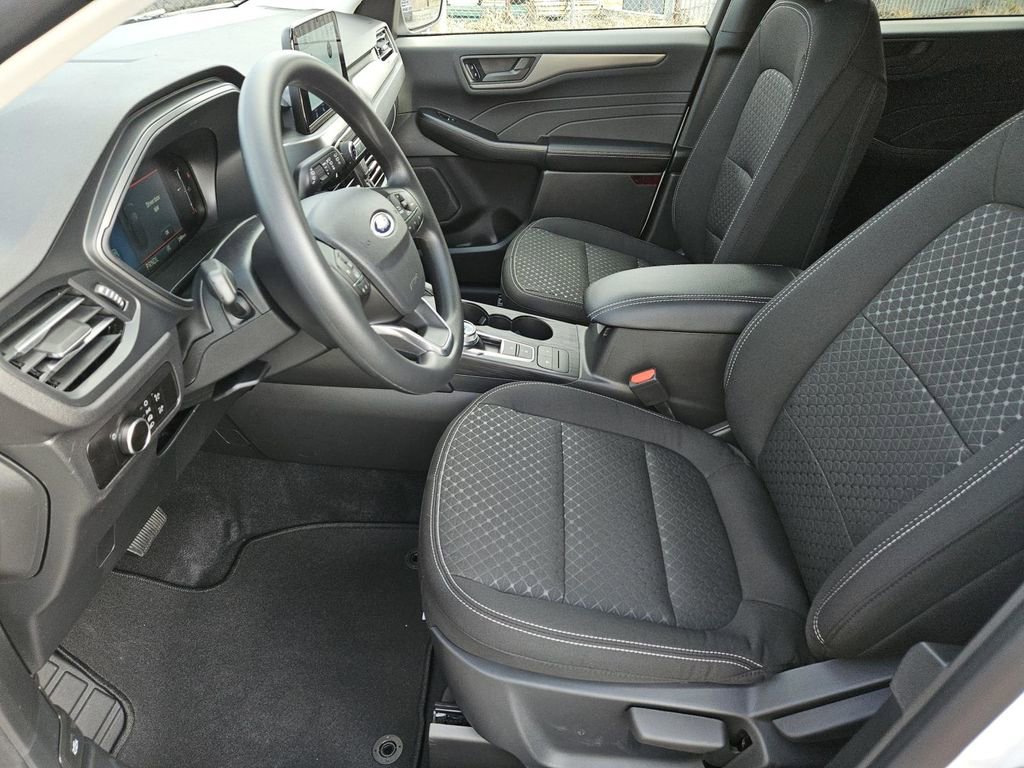 New 2026 Ford Escape Active FWD image 23