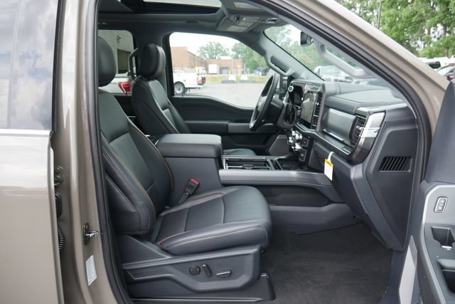 New 2026 Ford F350 Lariat w/ Lariat Ultimate Package AWD/4WD image 28