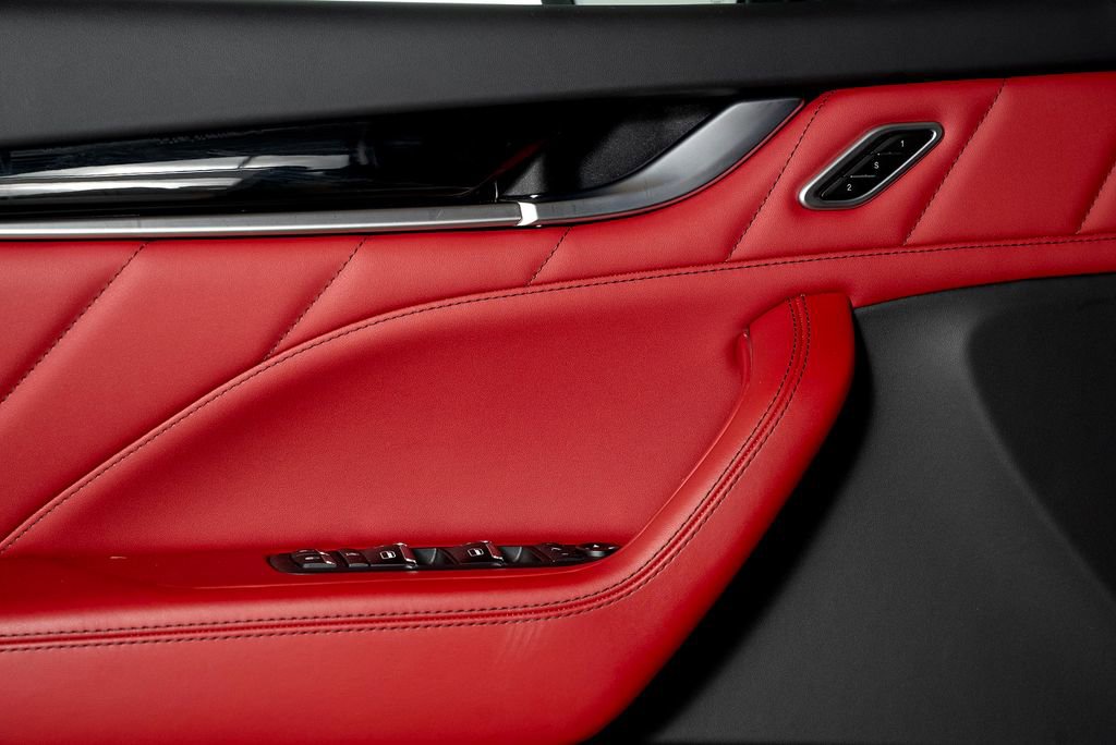 Used 2022 Maserati Levante GT image 55