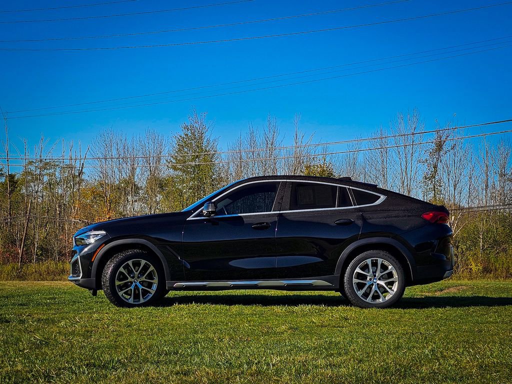 Used 2023 BMW X6 xDrive40i w/ Premium Package image 7