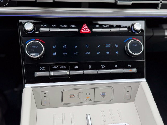 New 2026 Hyundai Santa Fe Calligraphy AWD/4WD image 17