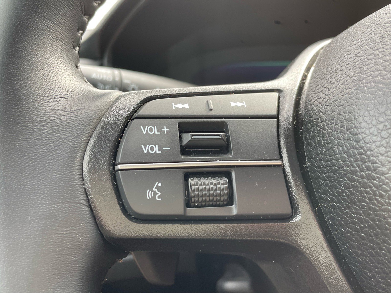 Used 2025 Honda Accord Sport image 9