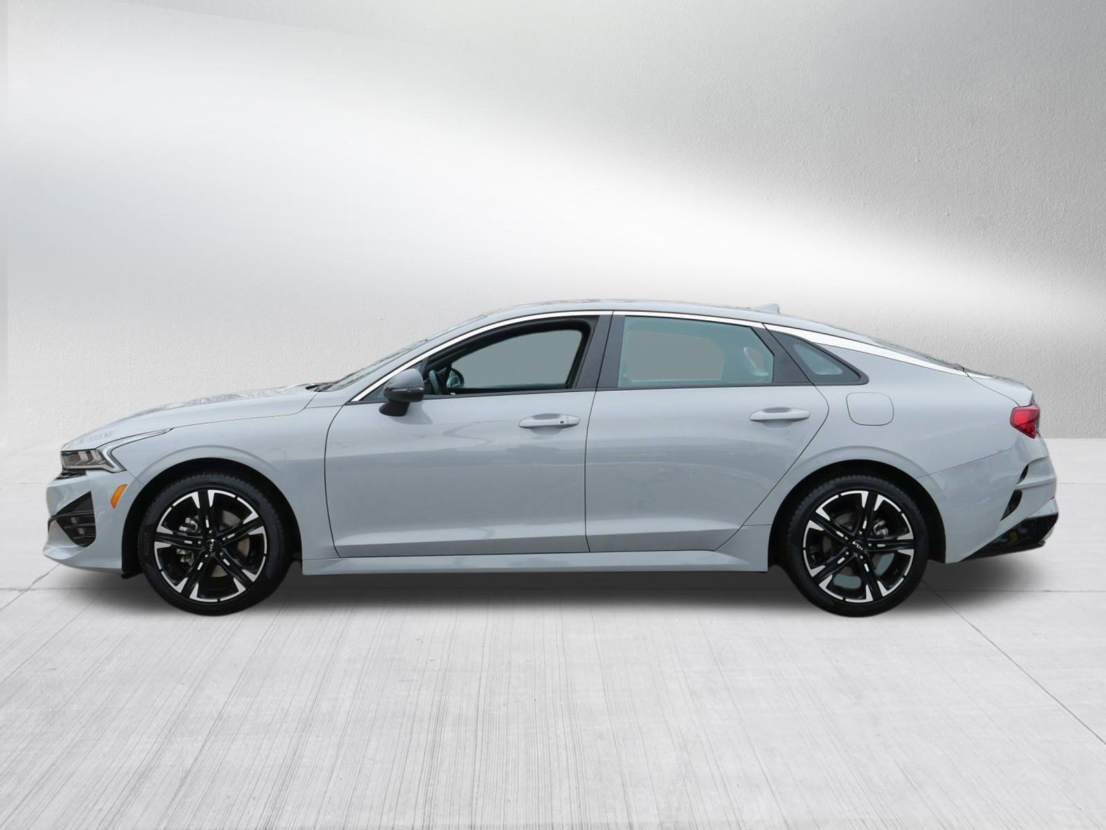 Used 2024 Kia K5 GT-Line w/ GT-Line Premium Package image 4