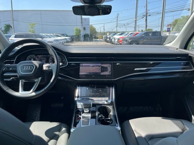 Used 2025 Audi Q7 3.0T Premium Plus AWD/4WD image 14