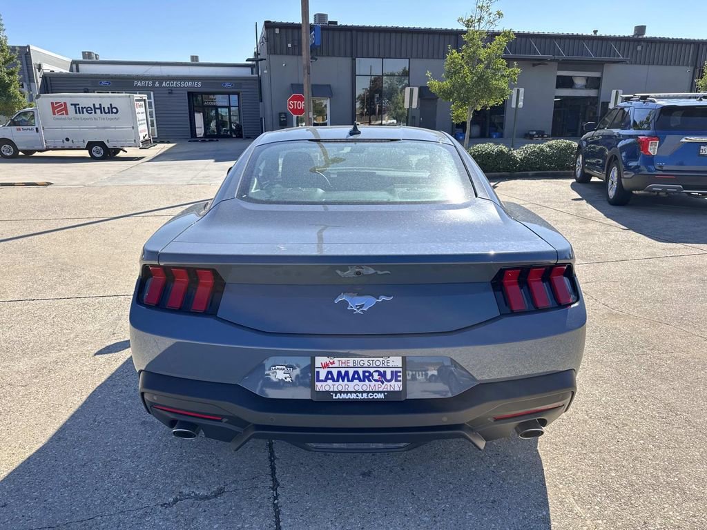 New 2025 Ford Mustang EcoBoost image 4
