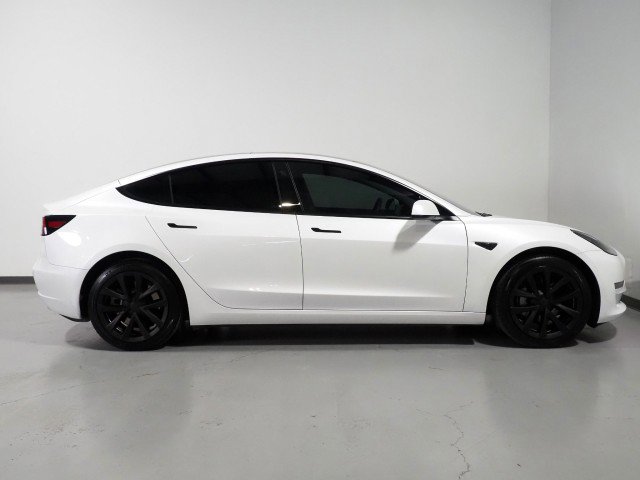 Used 2023 Tesla Model 3 image 6