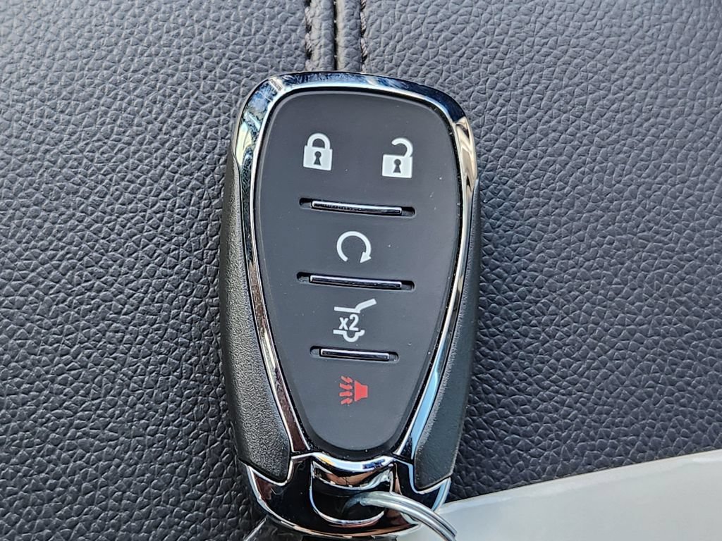 Used 2024 Chevrolet Equinox Premier AWD/4WD image 30