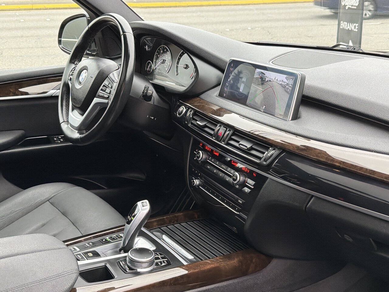 Used 2017 BMW X5 xDrive40e AWD/4WD image 18