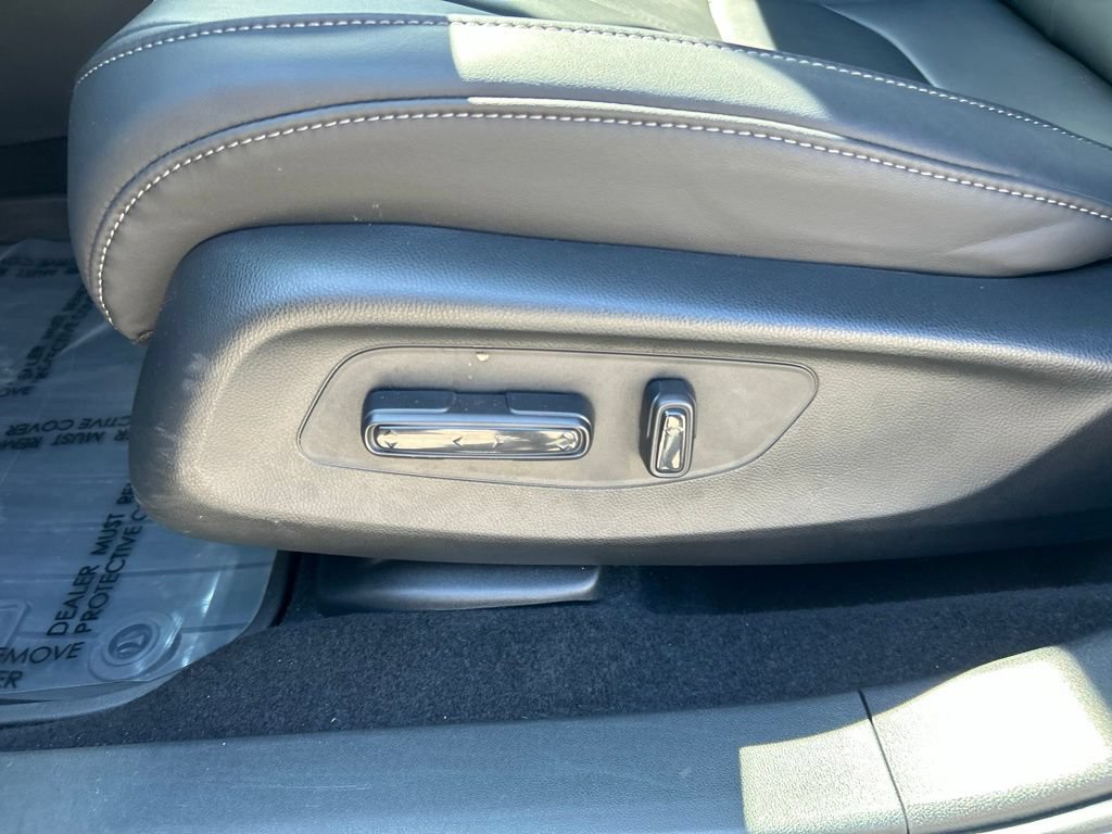 Certified 2025 Acura ADX AWD image 17